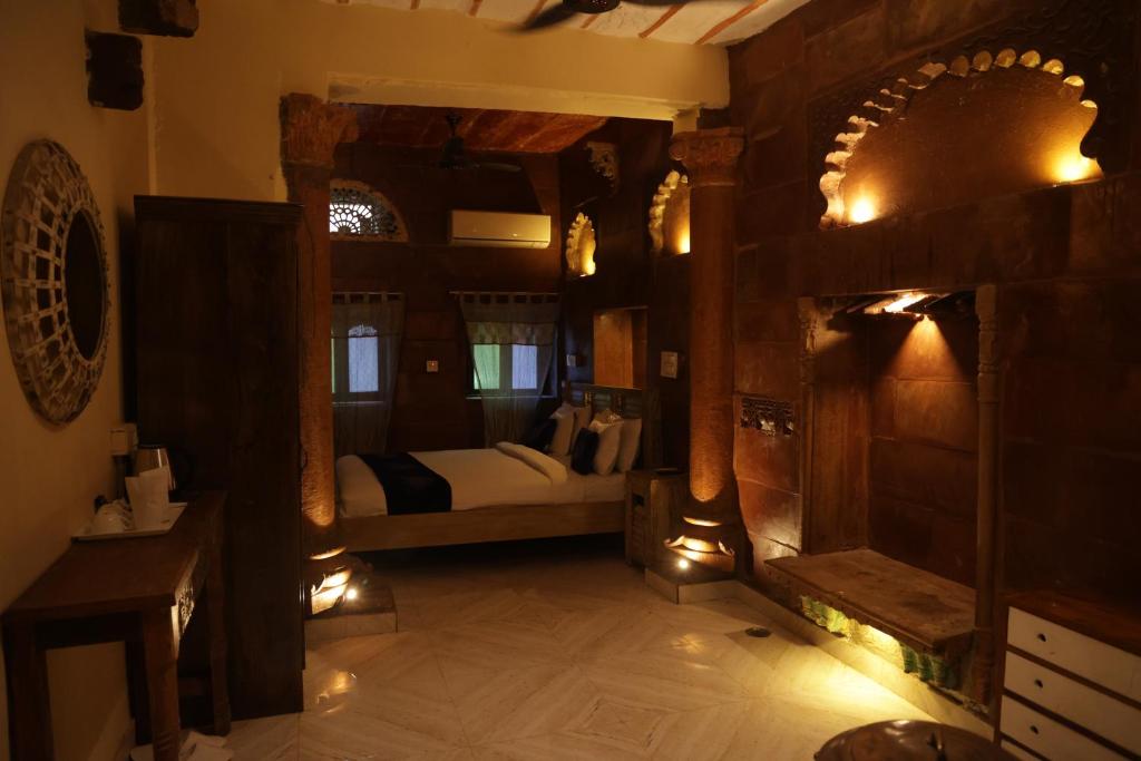 Laxmi Suite